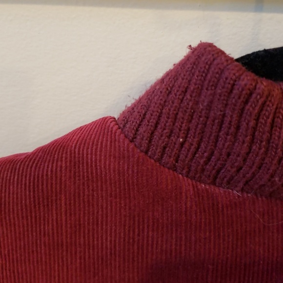 H&M burgyndy puffer vest with corduroy detailing S - Picture 6 of 6